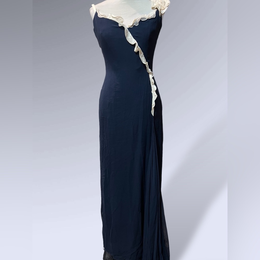 Vintage Silk Bellville Sassoon by Lorcan Mullany